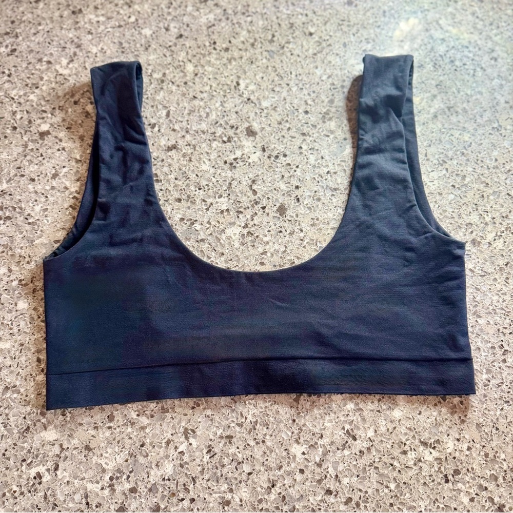 Free People l Intimately FP Bralette - Size M/L - Black ⭐🖤